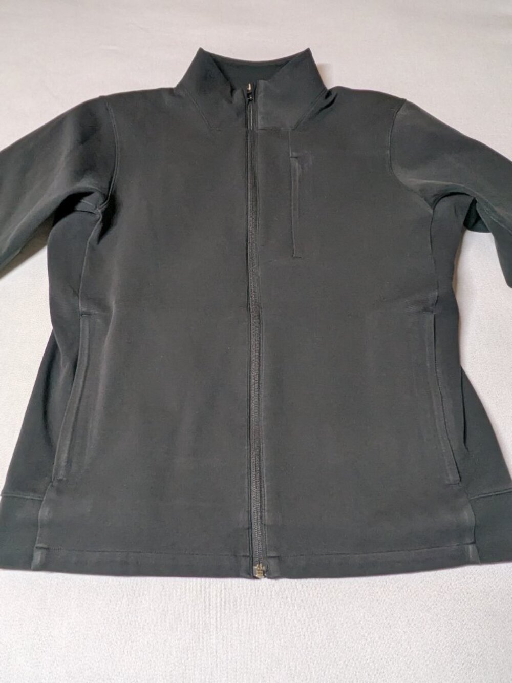 Lululemon Sojourn Jacket - Size Medium